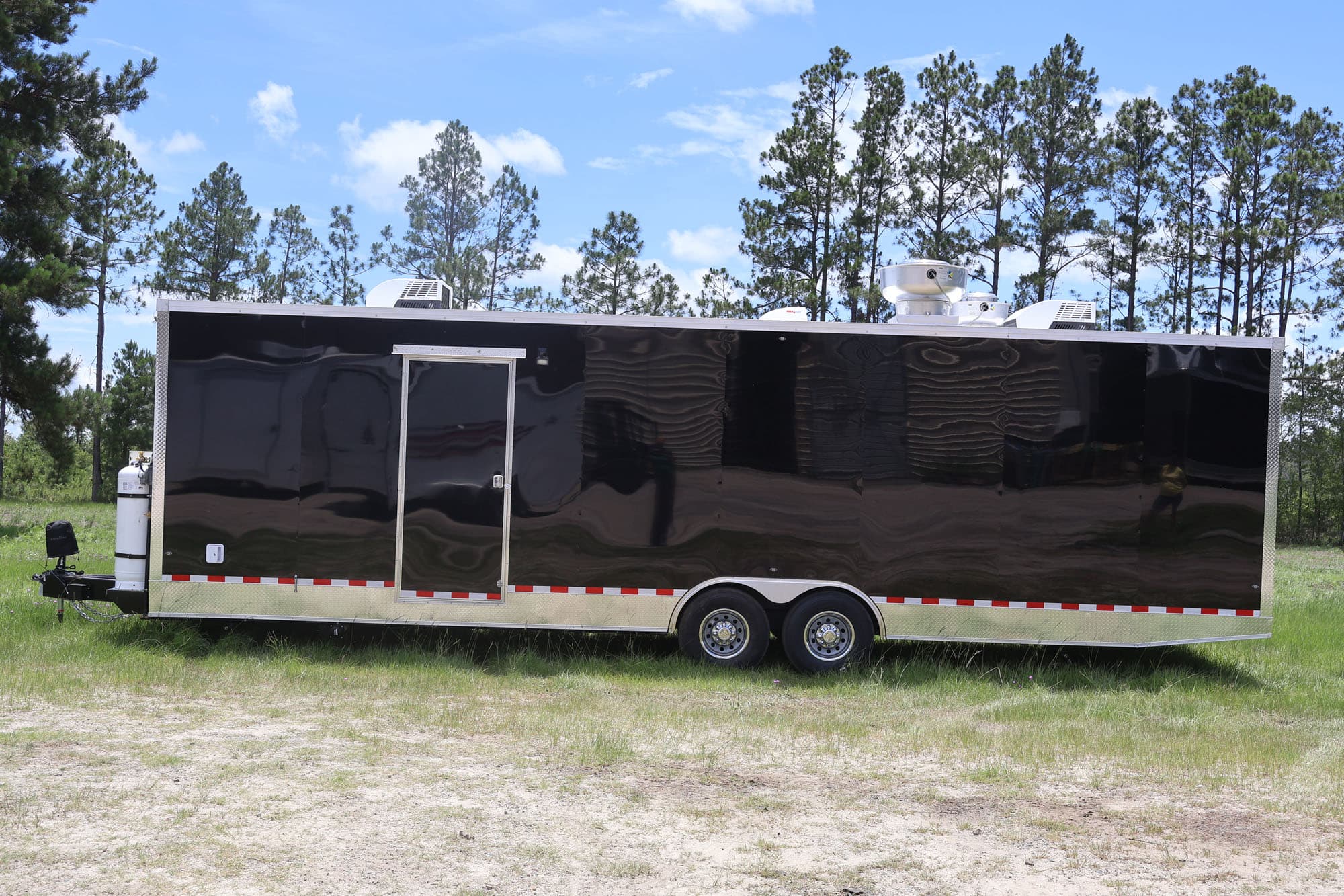 Completed Worldwide trailer build 34