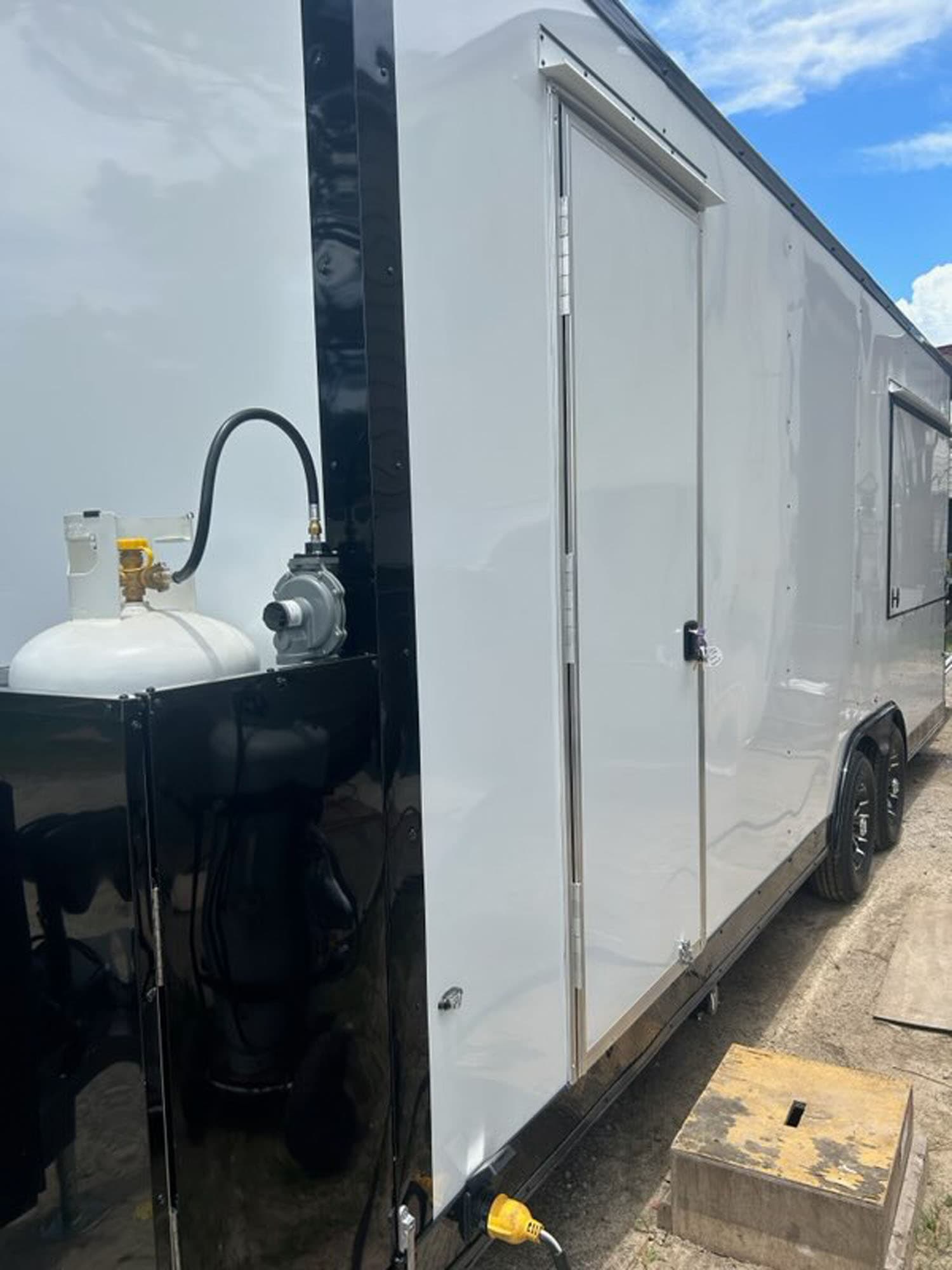 Completed Worldwide trailer build 87